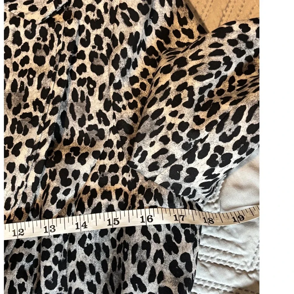 White House Black Market Blazer Women 8 Black White Leopard Print Single Button - Picture 5 of 7
